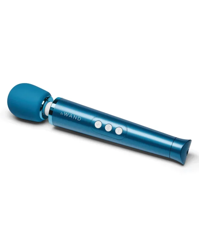Le Wand Petite Rechargeable Massager – Blue