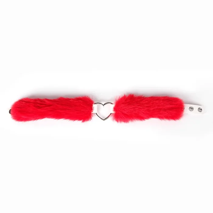 ZYL Faux Fur Heart Collar